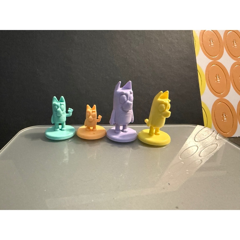 Bluey Family‎ replacement monopoly junior Bluey